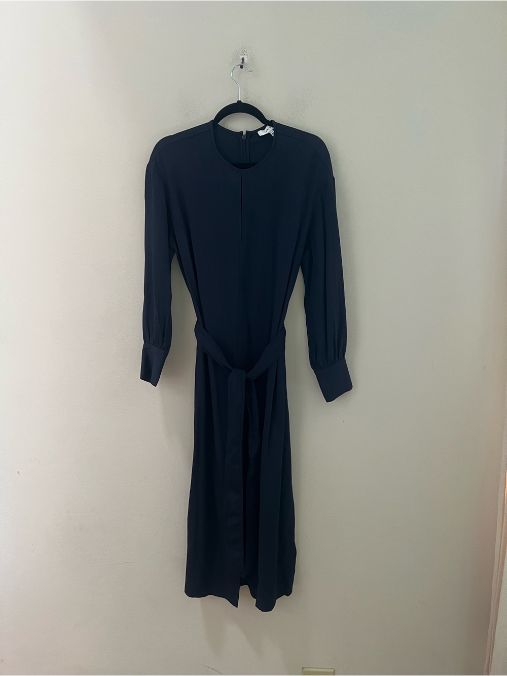 Reiss Navy Keyhole Tie-Waist Midi Dress - Picture 4 of 11